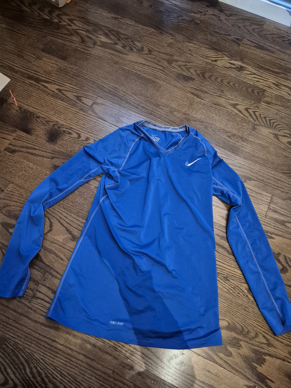 Nike Men’s Blue Long-Sleeve Shirt